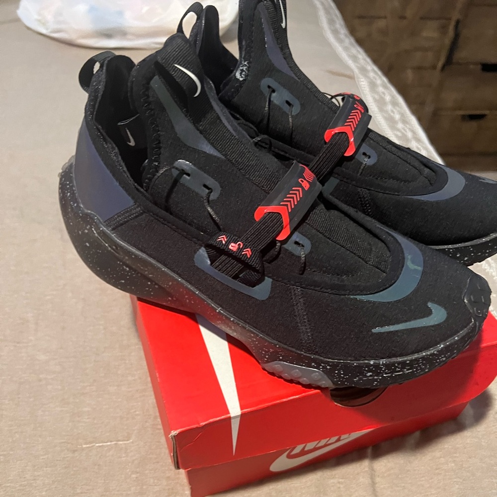 Nikes shoes
